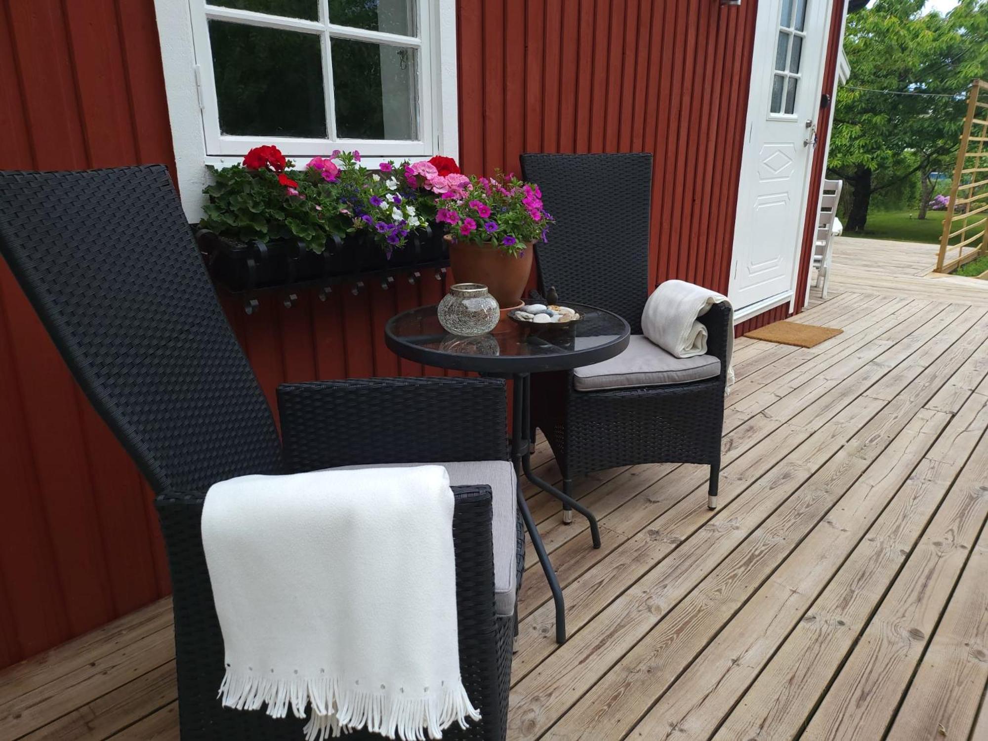 特鲁萨Lilla Huset Med Stor Traedgardstomt Naera Golf Och Hav别墅 外观 照片