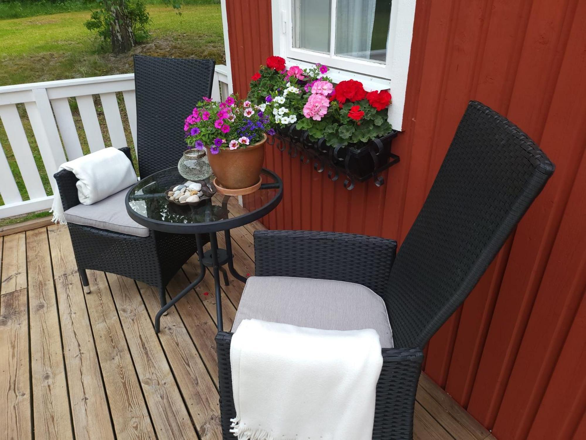 特鲁萨Lilla Huset Med Stor Traedgardstomt Naera Golf Och Hav别墅 外观 照片